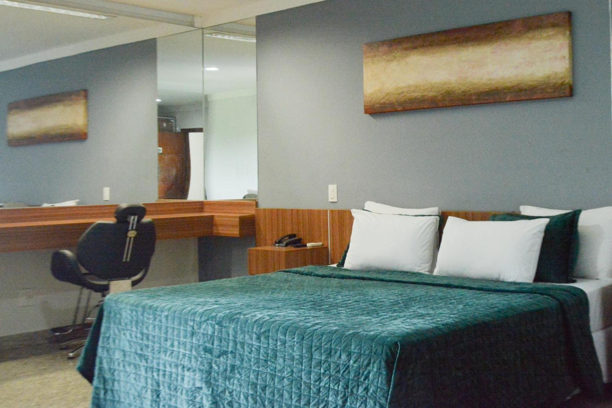 Bombonato Hotel - Facil Acesso Ao Aeroporto E Parque De Exposicoes Abcz 乌贝拉巴 外观 照片
