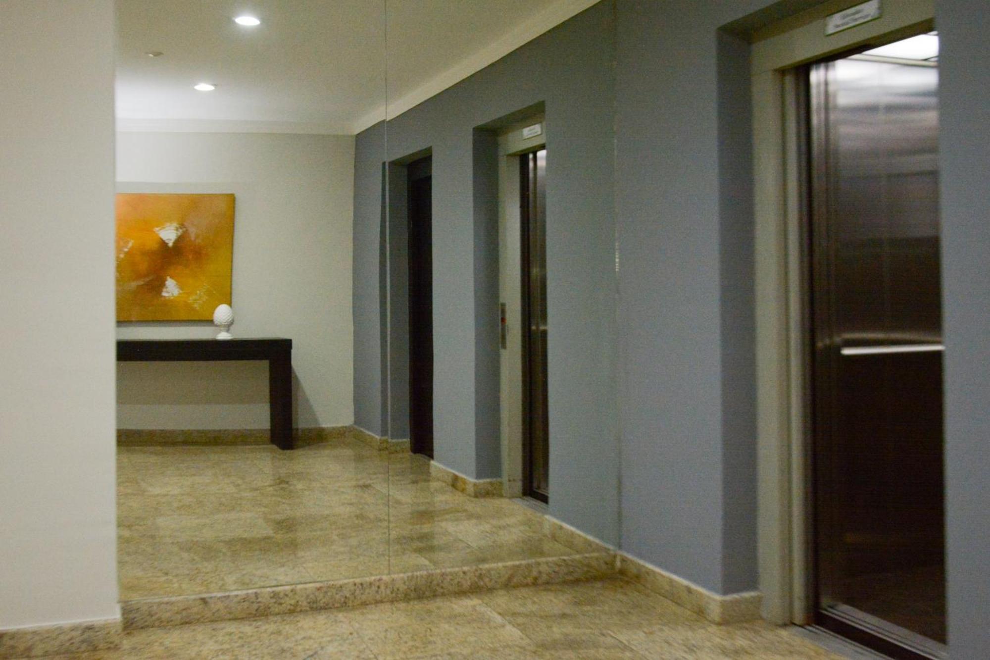 Bombonato Hotel - Facil Acesso Ao Aeroporto E Parque De Exposicoes Abcz 乌贝拉巴 外观 照片