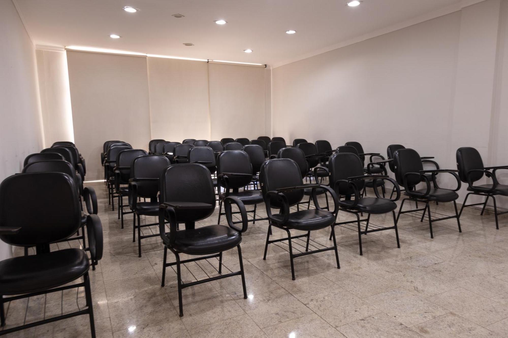Bombonato Hotel - Facil Acesso Ao Aeroporto E Parque De Exposicoes Abcz 乌贝拉巴 外观 照片