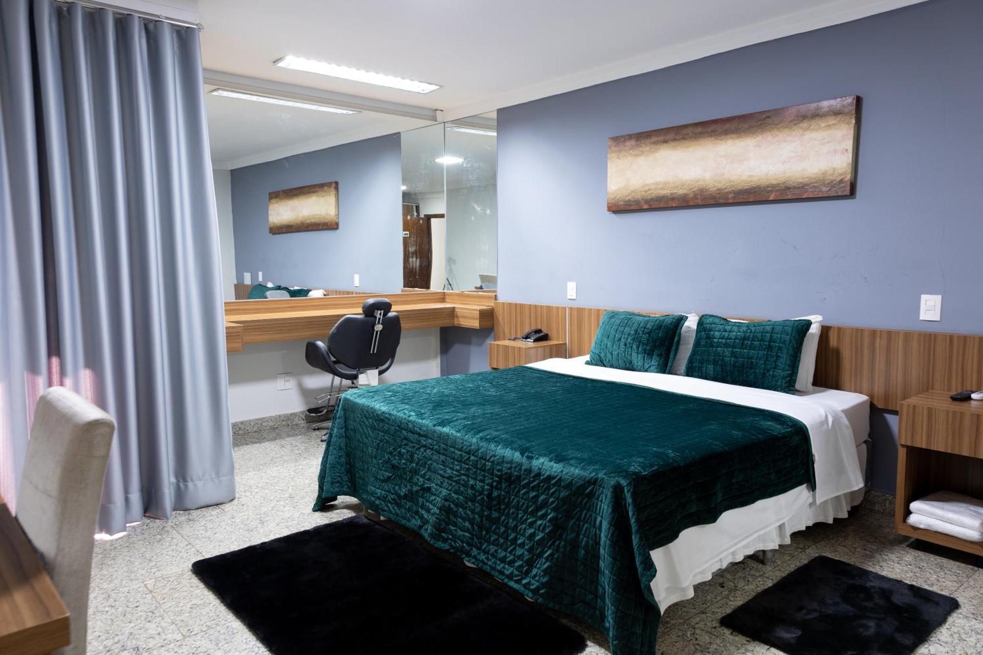 Bombonato Hotel - Facil Acesso Ao Aeroporto E Parque De Exposicoes Abcz 乌贝拉巴 外观 照片