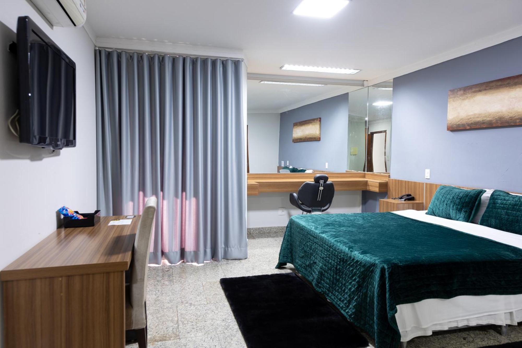 Bombonato Hotel - Facil Acesso Ao Aeroporto E Parque De Exposicoes Abcz 乌贝拉巴 外观 照片